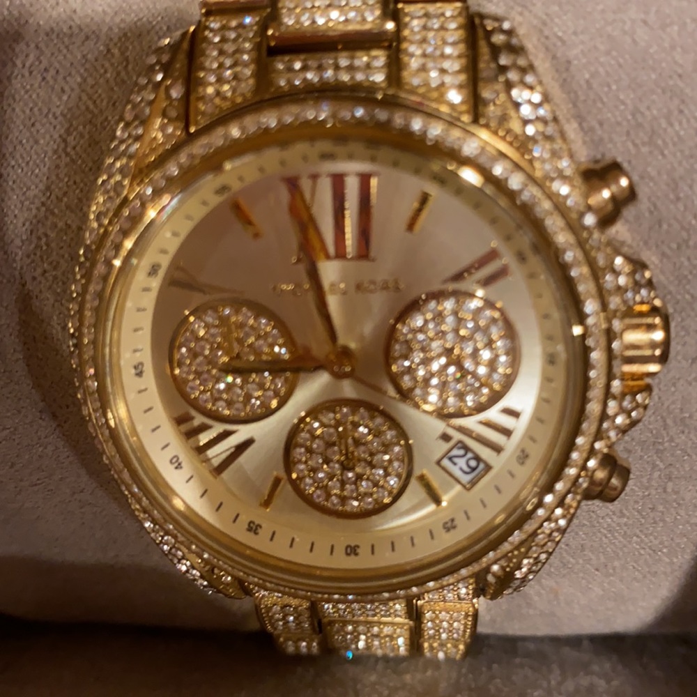 Watch - image 7